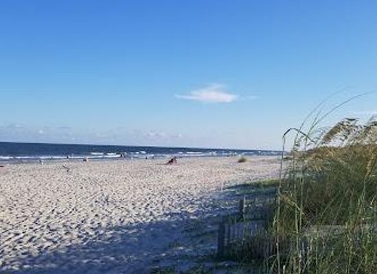 south-carolina/hilton-head-island/attraction/burkes-beach