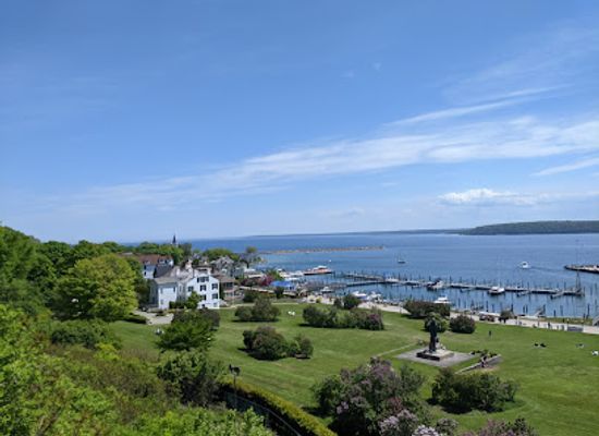 michigan/mackinac-island/attraction/the-richard-jane-manoogian-mackinac-art-museum