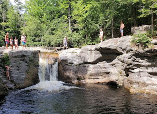 maine/oxford-county/attraction/frenchman-s-hole
