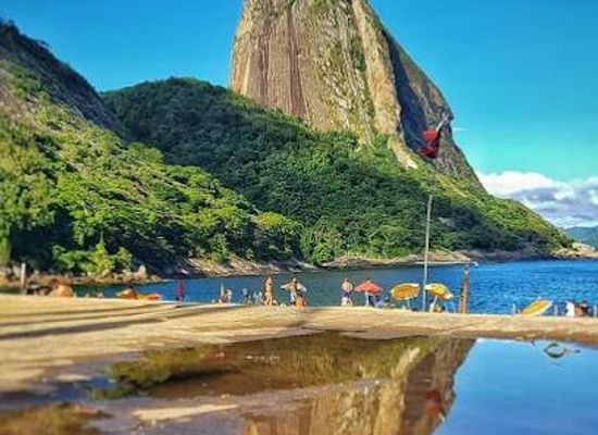brazil/rio-de-janeiro/attraction/red-beach