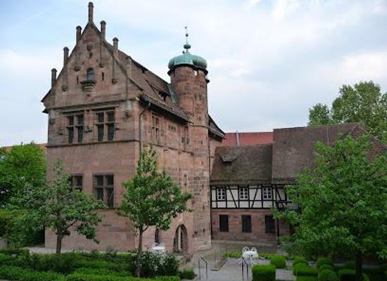 germany/nuremberg/attraction/museum-tucherschloss-und-hirsvogelsaal