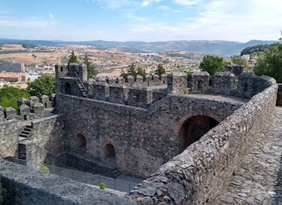 portugal/tras-os-montes/attraction/castle-braganca