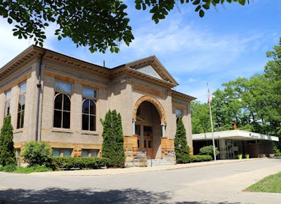 michigan/traverse-city/attraction/crooked-tree-arts-center-traverse-city