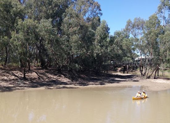 australia/mallee/attraction/pioneer-settlement-heartbeat-of-the-murray-laser-spectacular