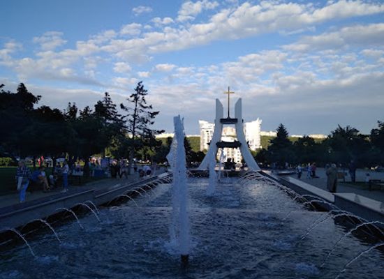 moldova/orheiul-vechi/attraction/eroii-patriei-park