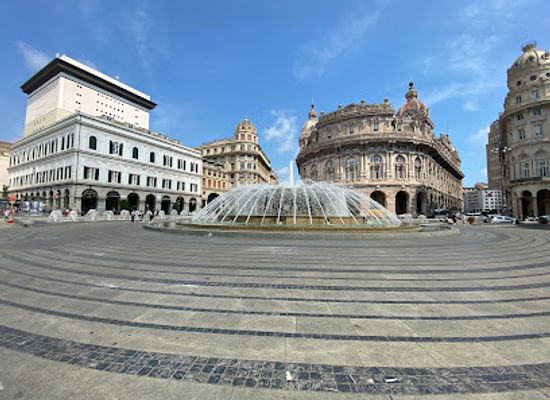 italy/genoa/carignano/attraction/piazza-de-ferrari