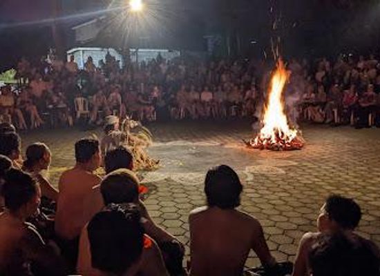 indonesia/bali/attraction/kecak-fire-dance-ubud-kaja-at-pura-dalem-ubud