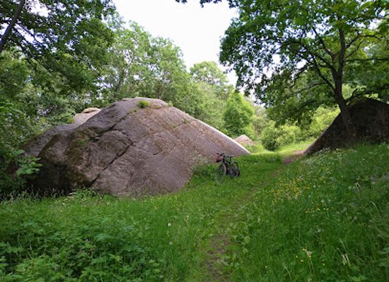 estonia/harju-county/attraction/muuga-kabelikivi