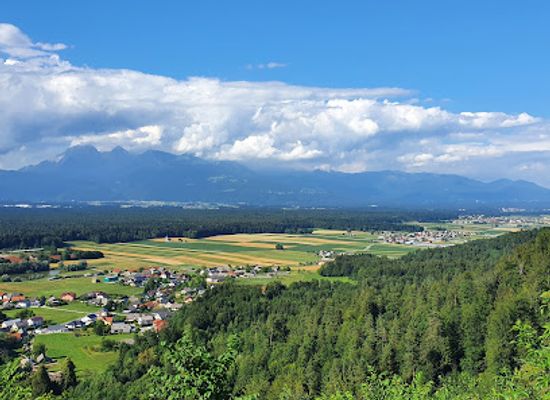slovenia/posavje/attraction/the-old-castle-above-smlednik