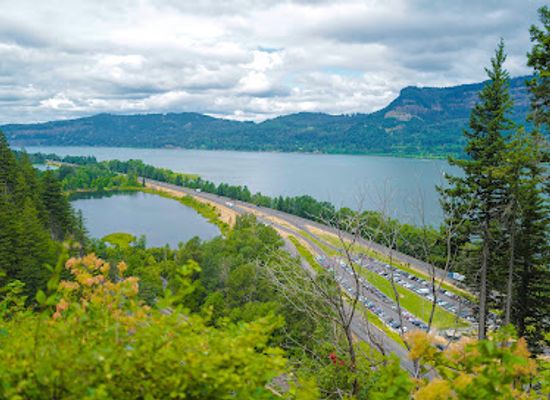 oregon/cascade-range/attraction/multnomah-falls