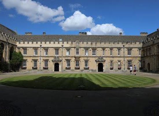 united-kingdom/oxford/attraction/st-john-s-college-oxford
