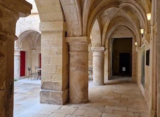 malta/valletta/attraction/inquisitor-s-palace