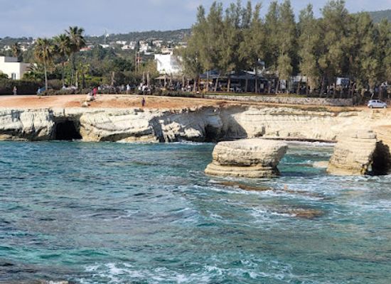cyprus/paphos/kato-paphos/attraction/catacombs