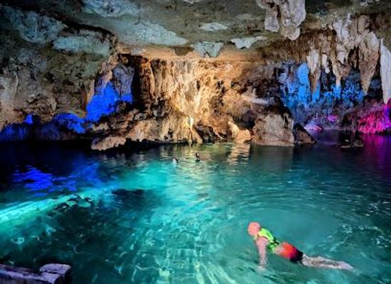mexico/tulum/attraction/cenote-caracol