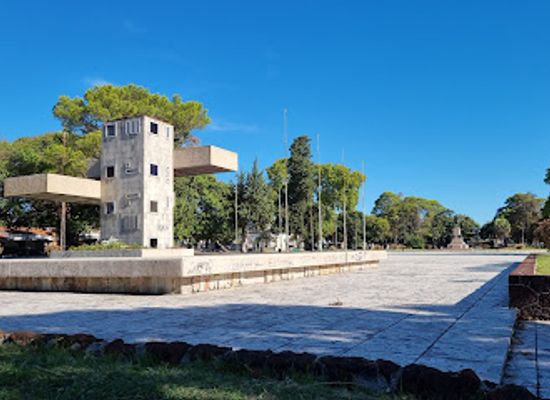 uruguay/paysandu/attraction/plaza-artigas