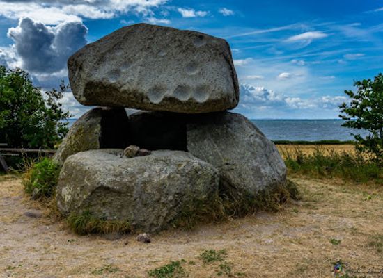 denmark/the-south-funen-archipelago/attraction/the-bell-stone