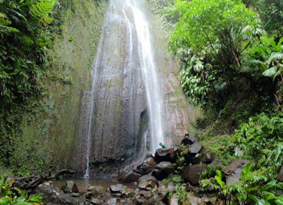 saint-vincent-and-the-grenadines/saint-david/attraction/ice-waterfall