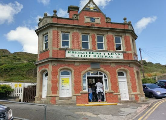 united-kingdom/wales/attraction/aberystwyth-cliff-railway