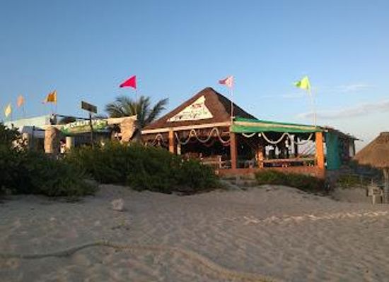 mexico/playa-del-carmen/attraction/playa-mezcalito