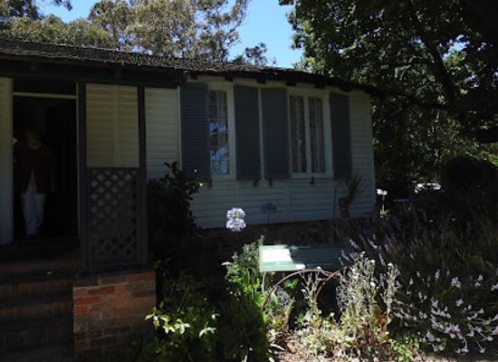 australia/central-victoria/attraction/la-trobe-s-cottage