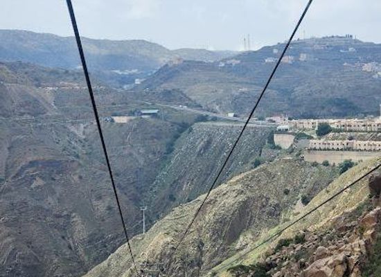 saudi-arabia/abha/attraction/new-abha-cable-car