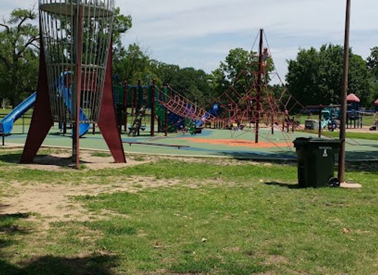 kansas/wichita/attraction/central-riverside-park