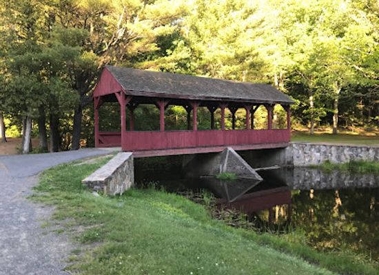 connecticut/the-quiet-corner/attraction/stratton-brook-state-park