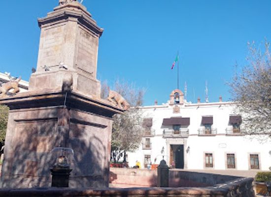 mexico/western-mexico/attraction/guia-de-turistas-de-la-ciudad-de-queretaro