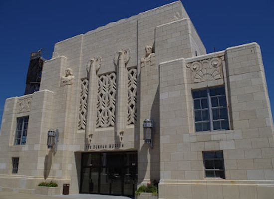 nebraska/omaha/attraction/the-durham-museum