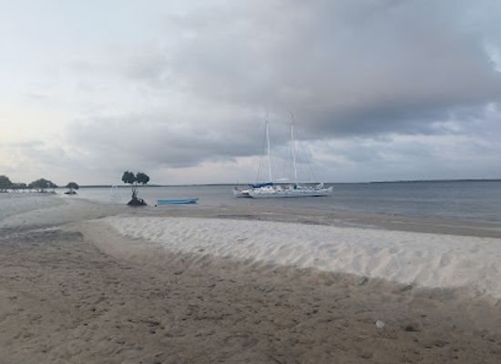 kenya/lamu/lamu-town/attraction/wiyoni-beach