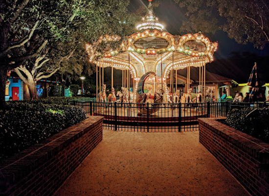 florida/orlando/lake-buena-vista/attraction/marketplace-carousel