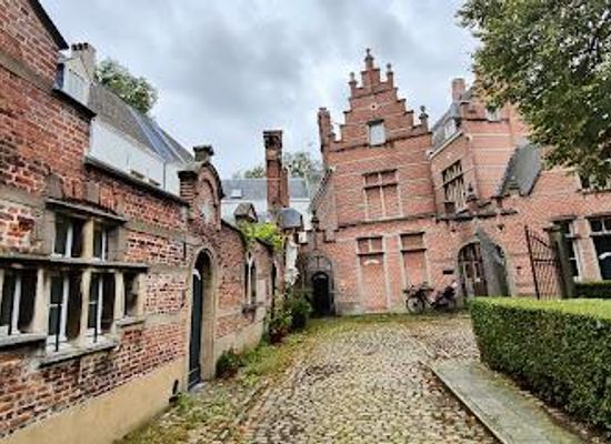 belgium/antwerp/attraction/beguinage