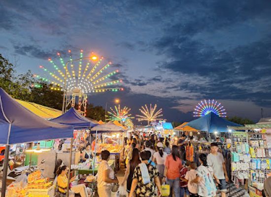 thailand/mekong-river-region/attraction/walking-street-markets-bueng-kan-walking-street