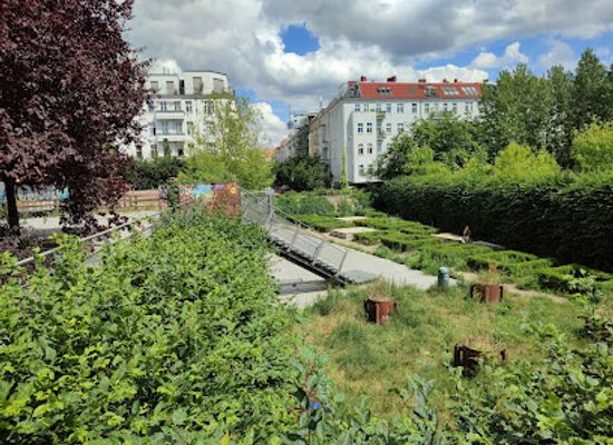 germany/berlin/prenzlauer-berg/attraction/mauerpark