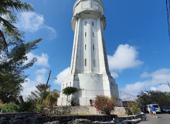 the-bahamas/new-providence/attraction/fort-fincastle-water-tower