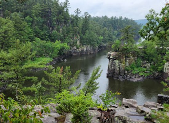 wisconsin/northwoods/attraction/western-terminus-of-the-ice-age-national-scenic-trail