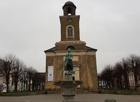 germany/north-frisia/attraction/asmussen-woldsen-denkmal