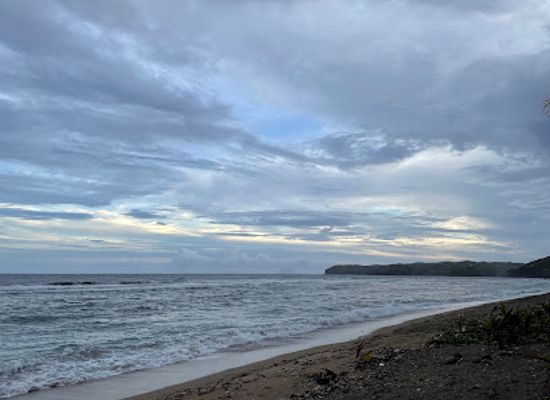philippines/batanes/attraction/chanarian-beach