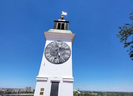 serbia/novi-sad/attraction/petrovaradin-fortress-clock