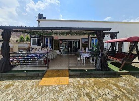 nigeria/abuja/attraction/ubiq-arts-and-crafts