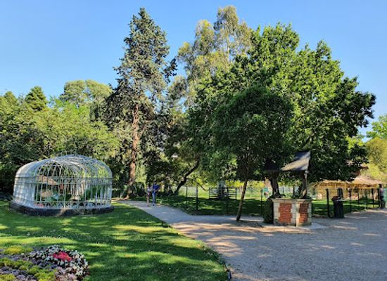france/tours/attraction/jardin-botanique-de-tours