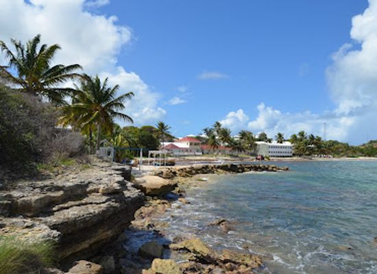 antigua-and-barbuda/saint-george/attraction/dutchman-bay