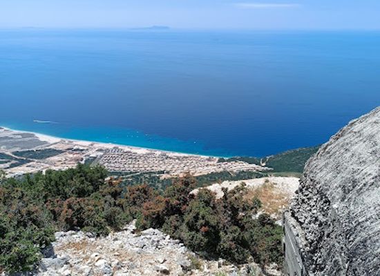 albania/boga-alpine-resort/attraction/bunker