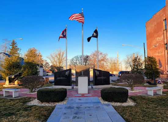 ohio/findlay/attraction/hancock-county-war-memorial
