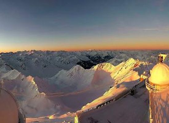 france/lourdes/attraction/telepherique-du-pic-du-midi-de-bigorre