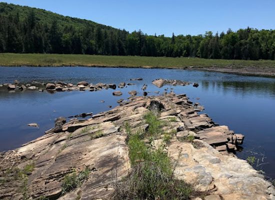 canada/haliburton-highlands/attraction/oxtongue-river-ragged-falls-provincial-park