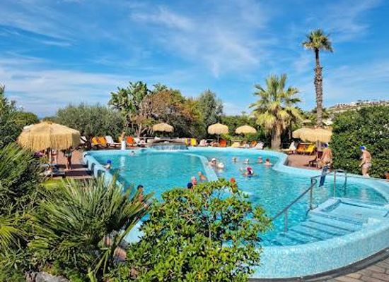 italy/campania/attraction/giardini-poseidon-terme