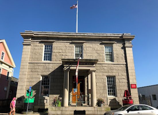 connecticut/new-london-county/attraction/custom-house-maritime-museum-new-london-maritime-society