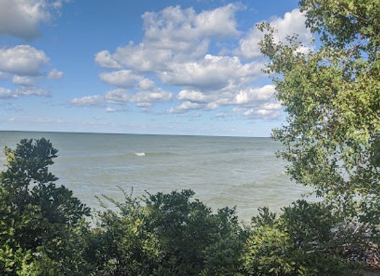 pennsylvania/presque-isle-state-park/attraction/gull-point-trail
