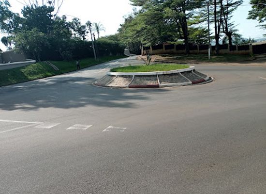 cameroon/east-region/attraction/rond-point